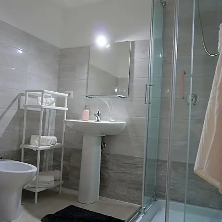 Borgo 22 לינה וארוחת בוקר 4*